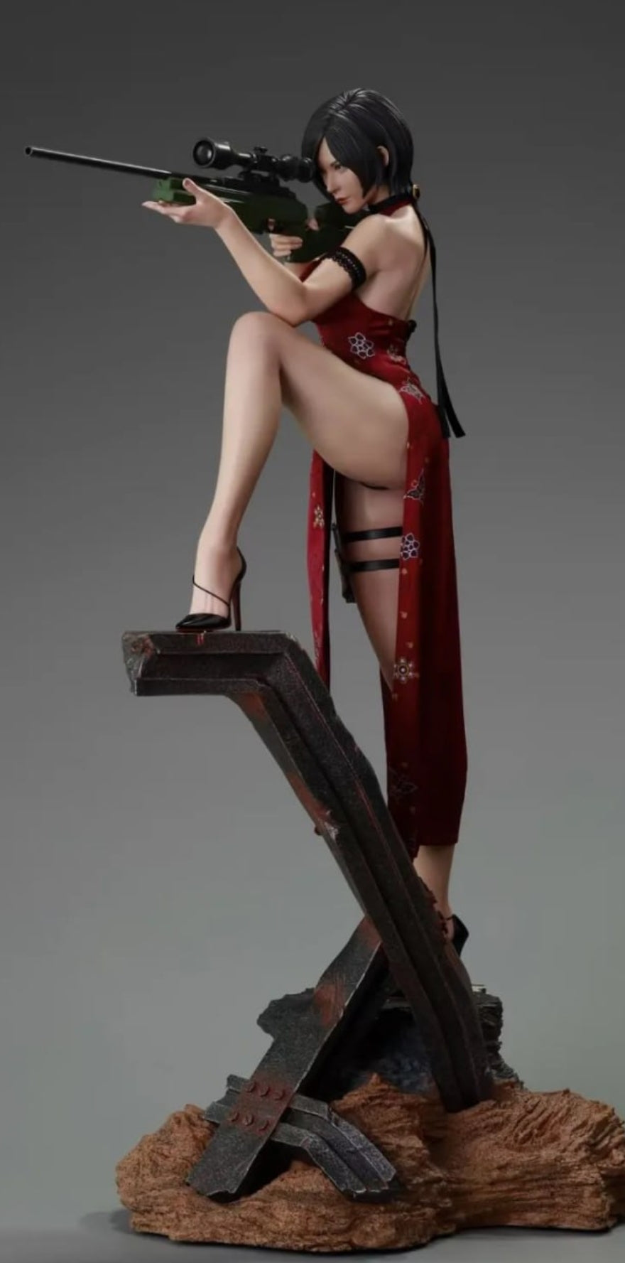 Figurine Ada Wong 1 résident evil 10 Cm