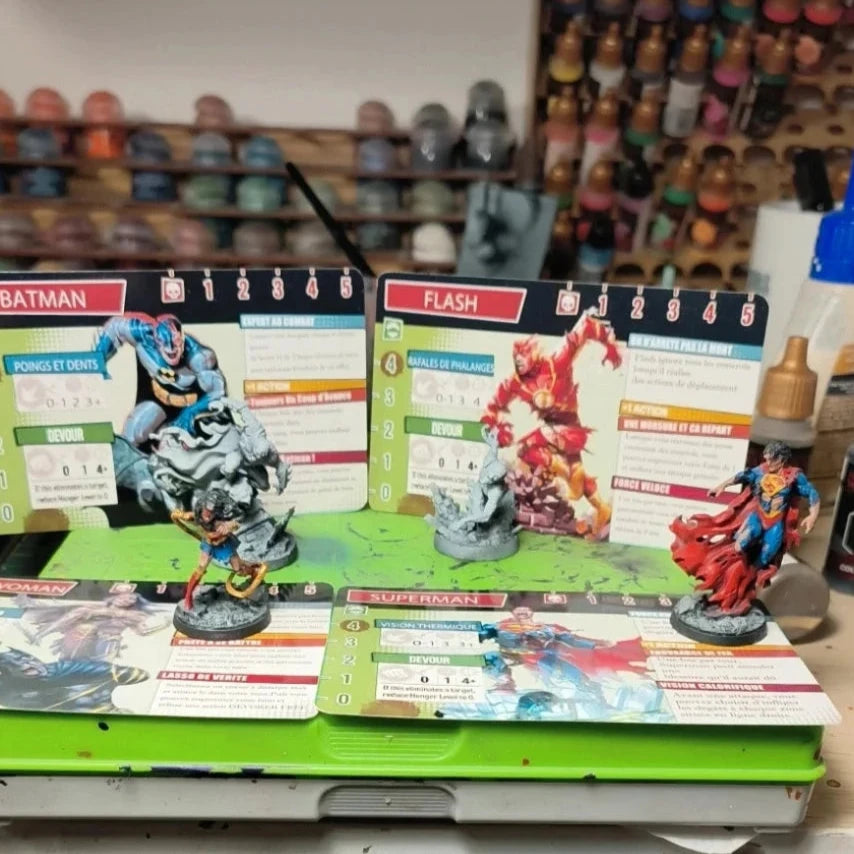 Figuras DC Marvel Zombicida